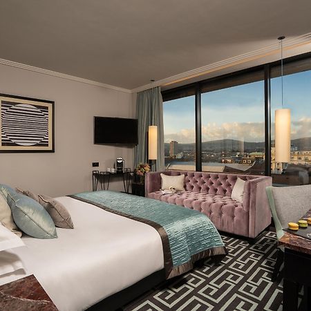 ザ フィッツウィリアム ホテル ベルファスト エクステリア 写真 A bedroom at the hotel