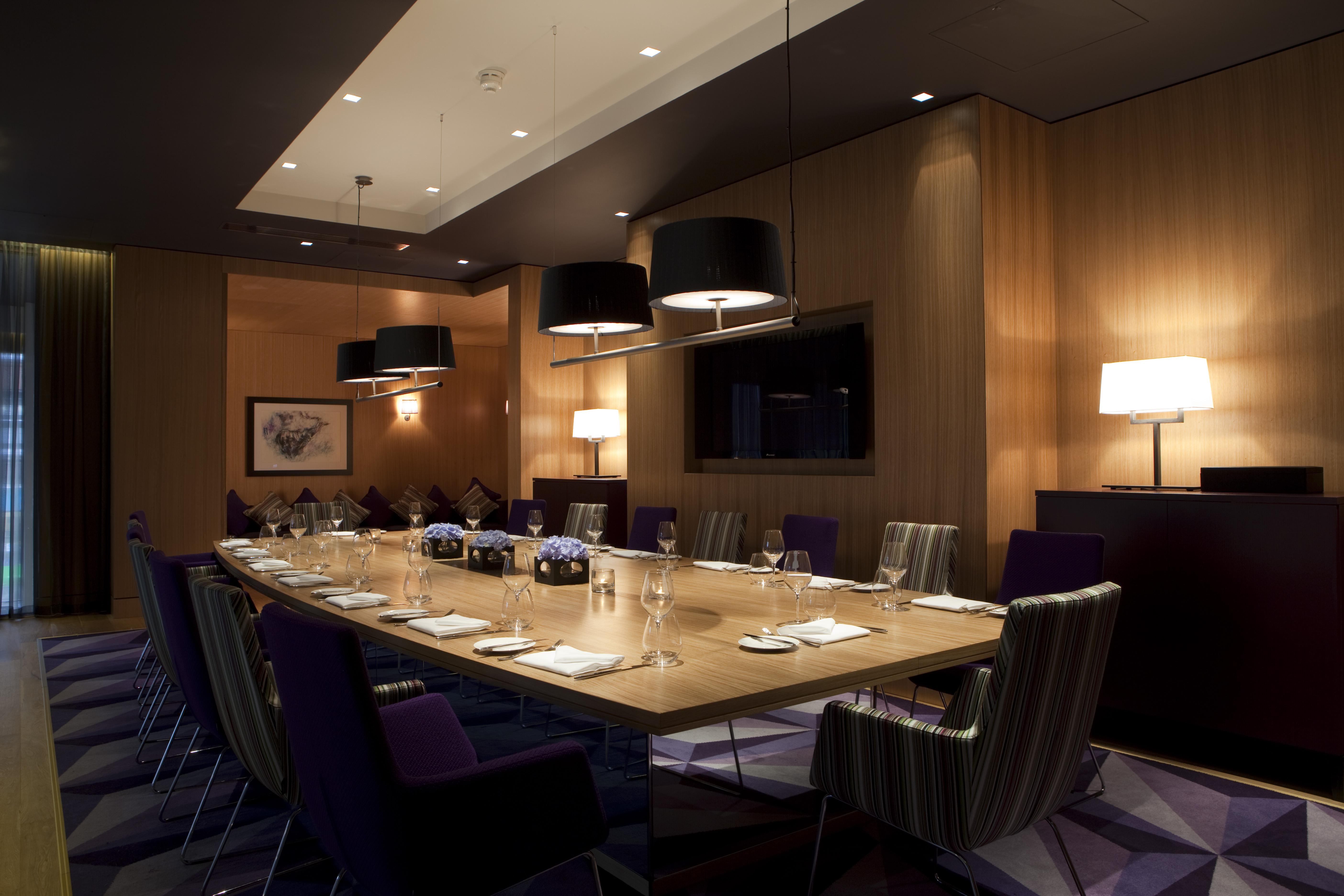 ザ フィッツウィリアム ホテル ベルファスト 設備 写真 The private dining room at the restaurant